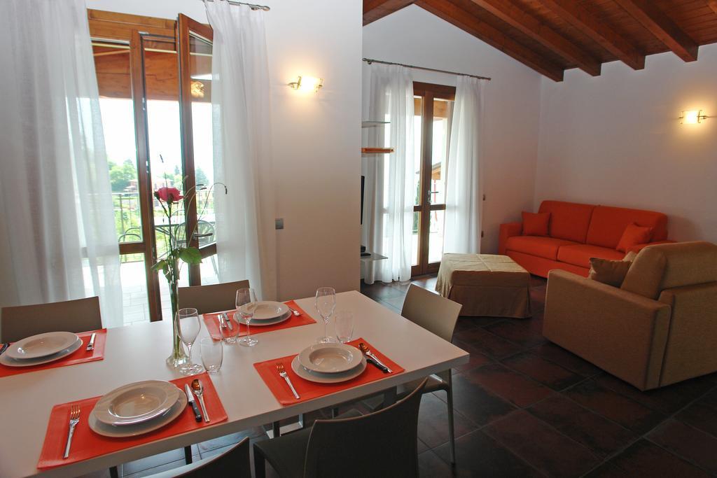 Apartment Les Maisons - Ruculi Hospitality
