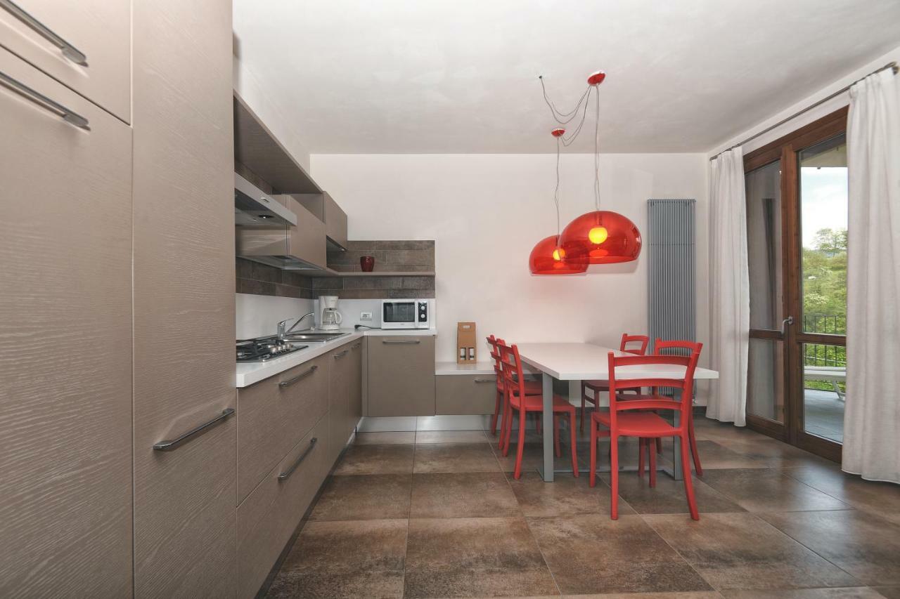 Les Maisons - Ruculi Hospitality