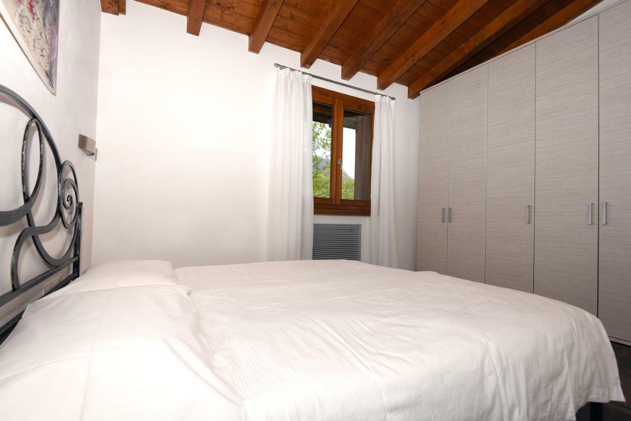 Les Maisons - Ruculi Hospitality *